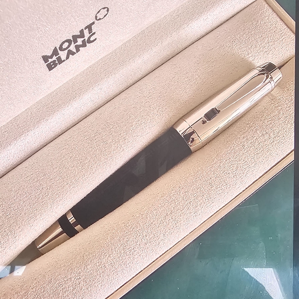 Montblanc Black and Silver Roller Pen Sleek Design